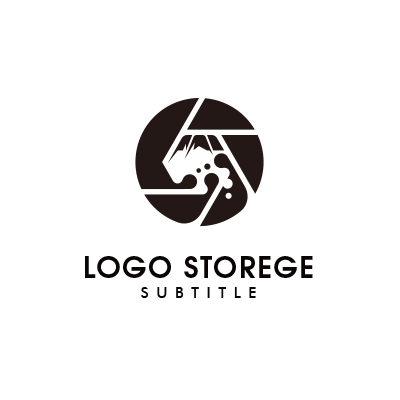 山をモチーフにした和柄のロゴ